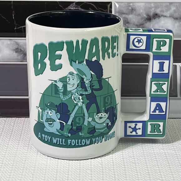 Disney PIXAR Toy Story Toys Tell No Tales 16oz Ceramic Mug White Multi NWT - Picture 3 of 14